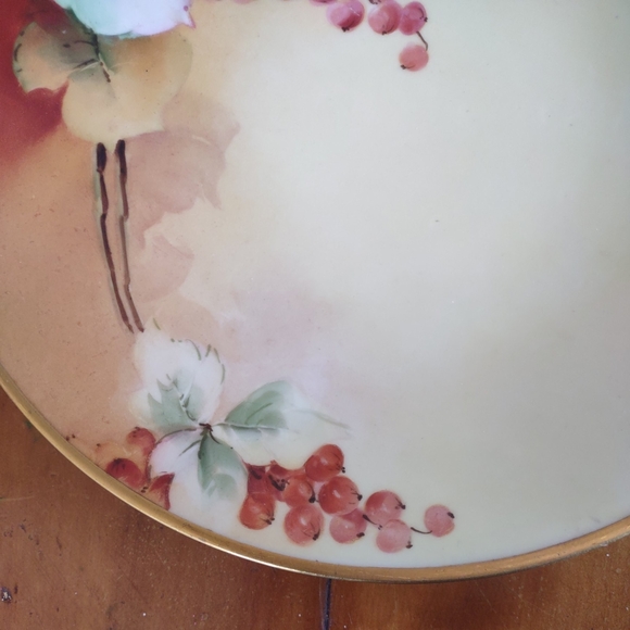 Jean Pouyat Limoges JPL France White Art Co gold rim 9"plate leaves berr… - Picture 3 of 8
